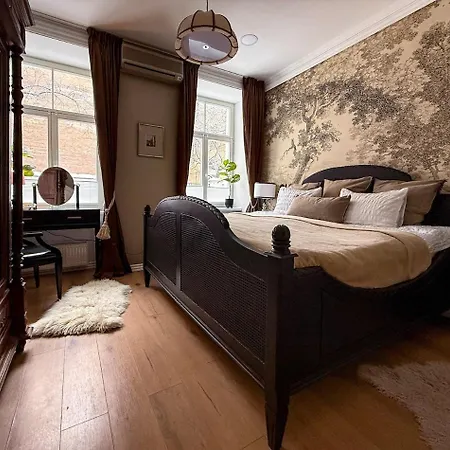 Apartment Elegant In The Quiet Center *