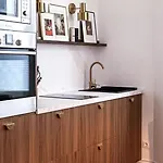 Elegant In The Quiet Center